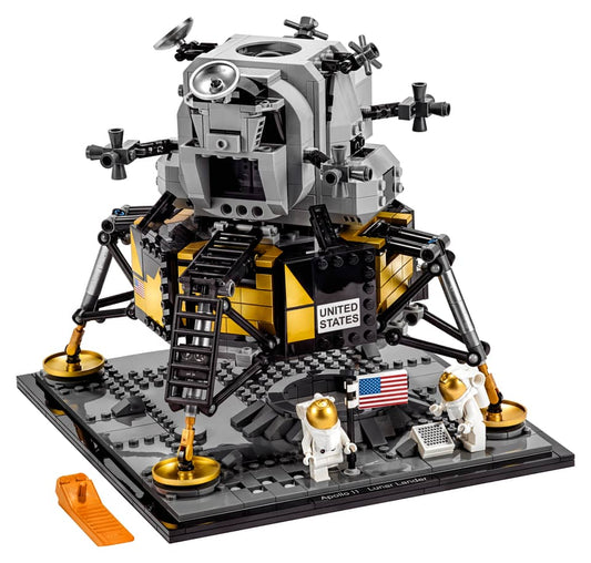 10266 NASA Apollo 11