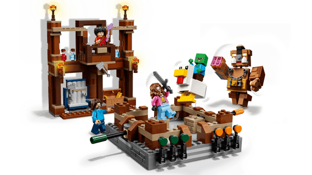 21272 Woodland Mansion Fighting Ring