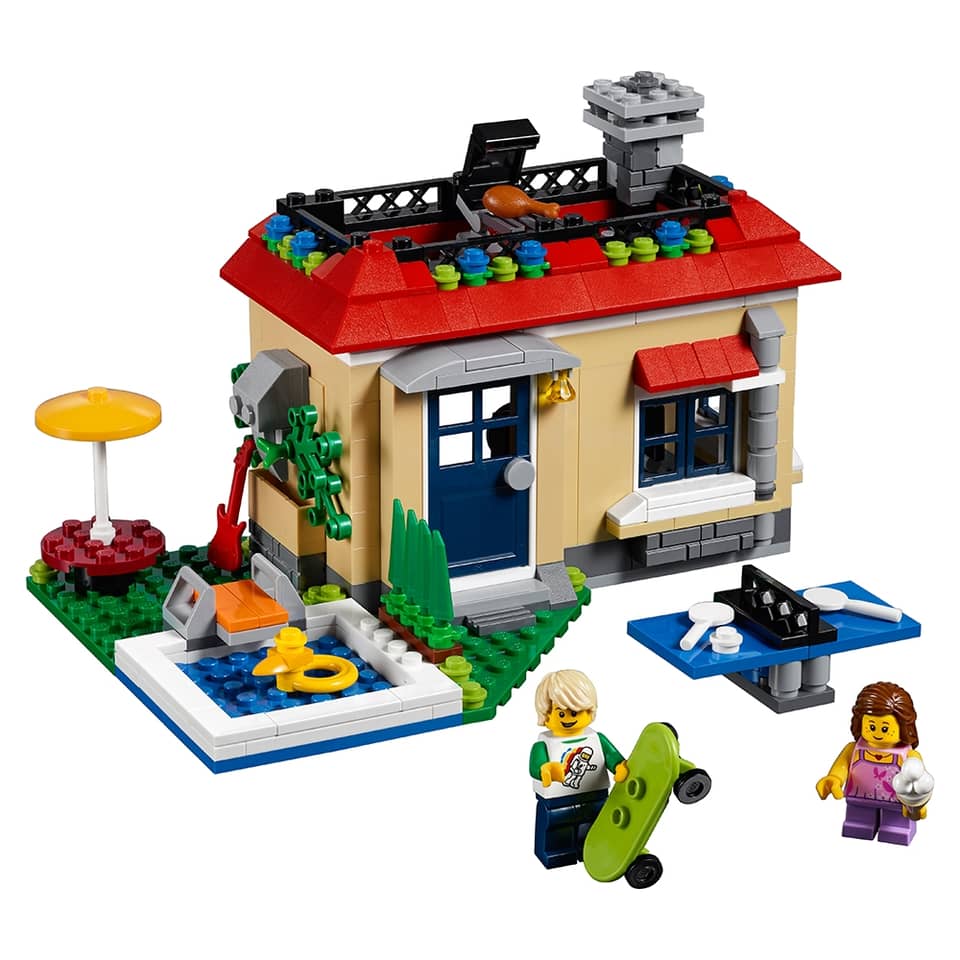 31067 Modular Poolside Holiday