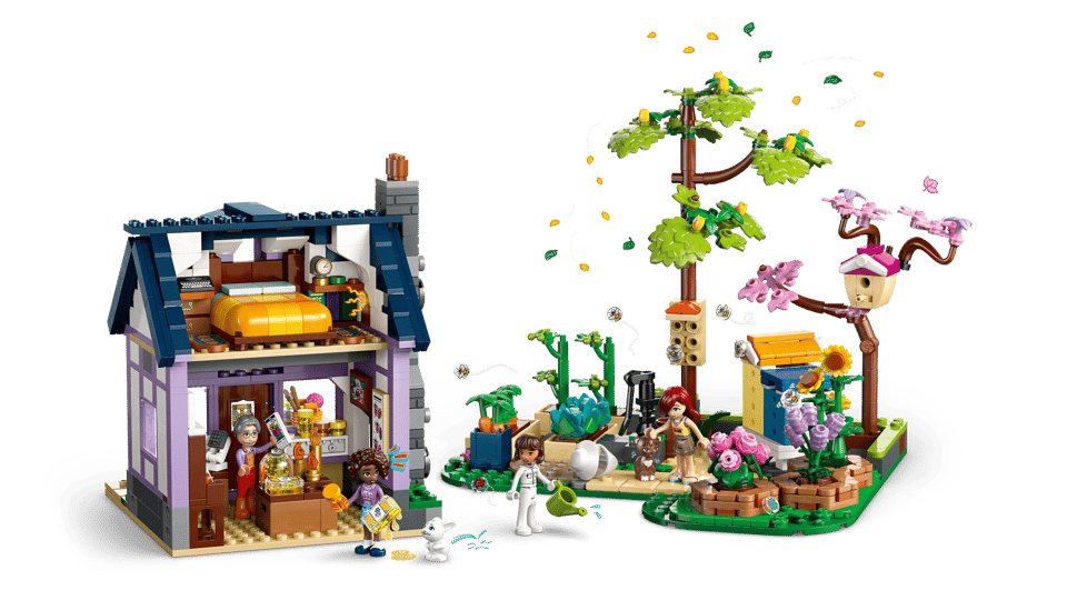 42669 Beekeepers' House and Flower Garden
