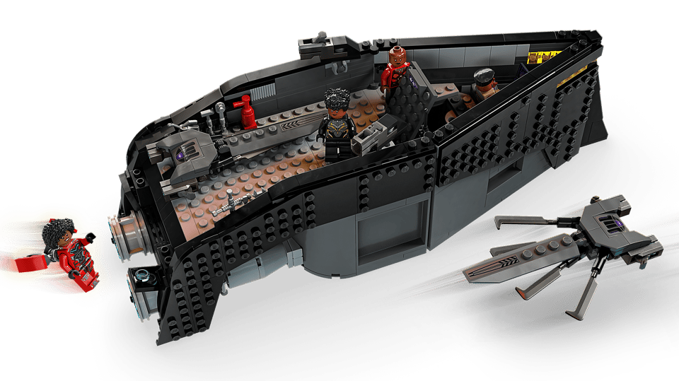 76214 Black Panther War on Water