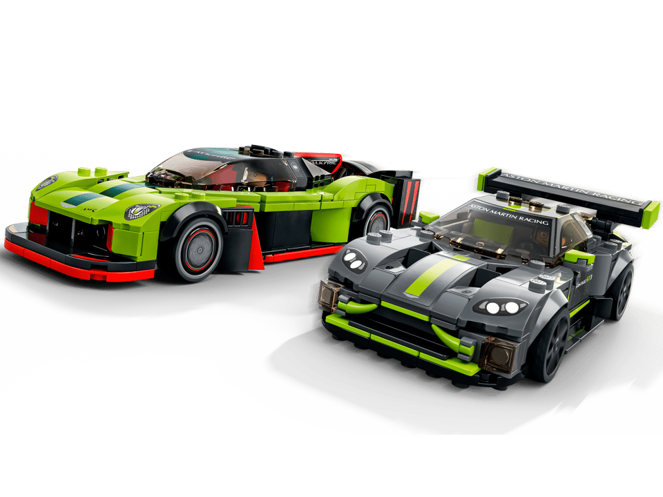 76910 Aston Martin Valkyrie AM Pro and Aston Martin Vantage GT3