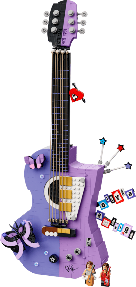 43031 Olivia Rodrigo's Dual Guitar
